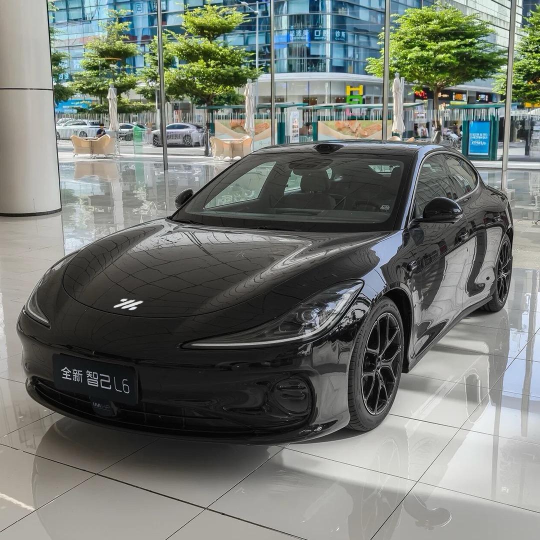 智己CARS