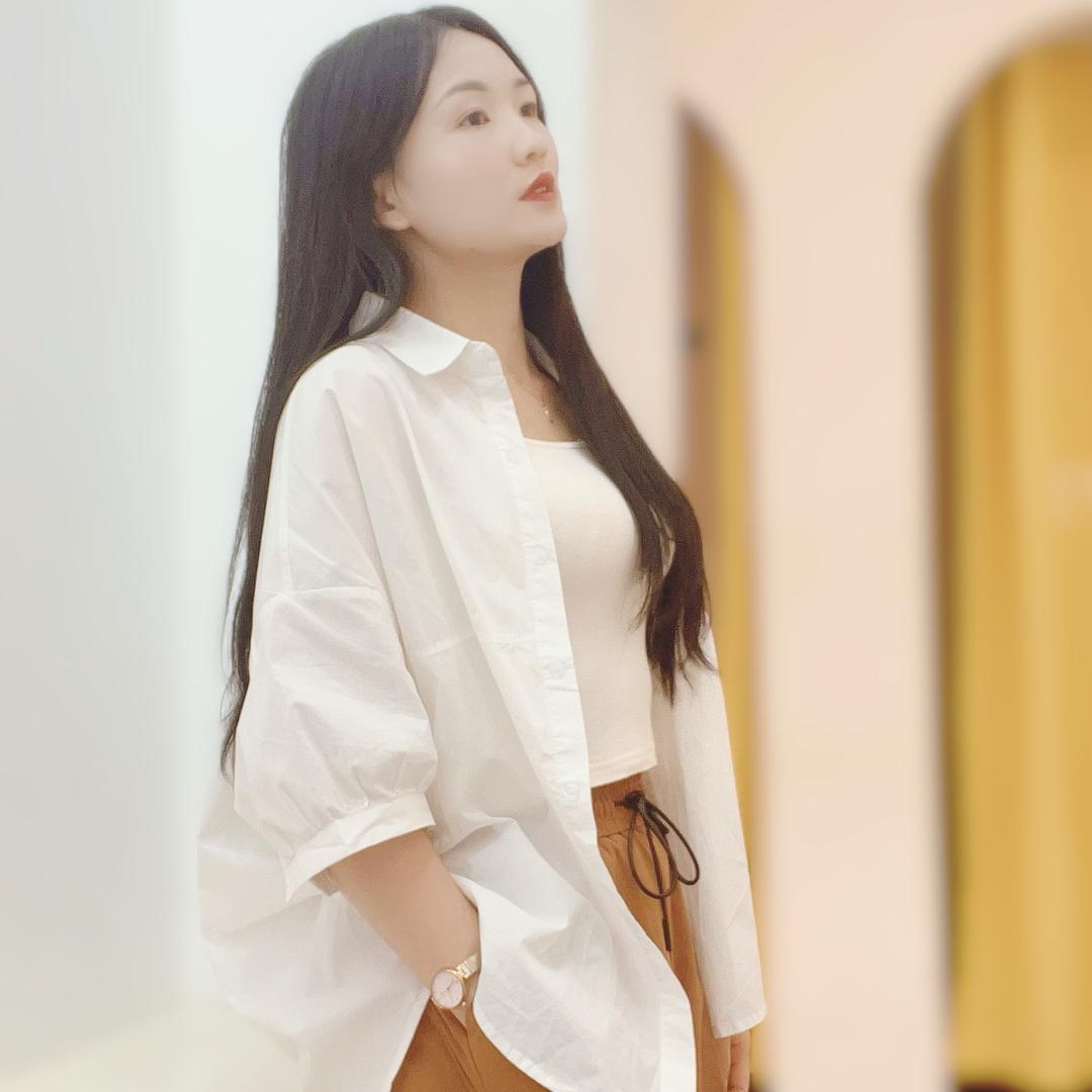 Y、