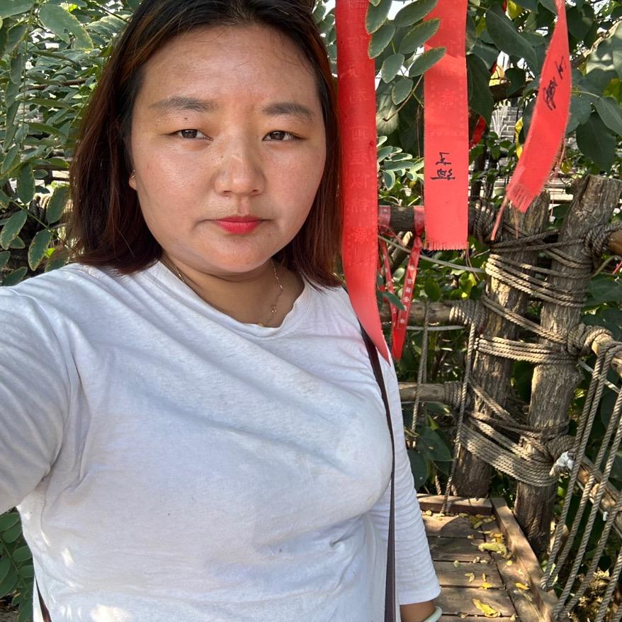 爱唱歌的小胖妞