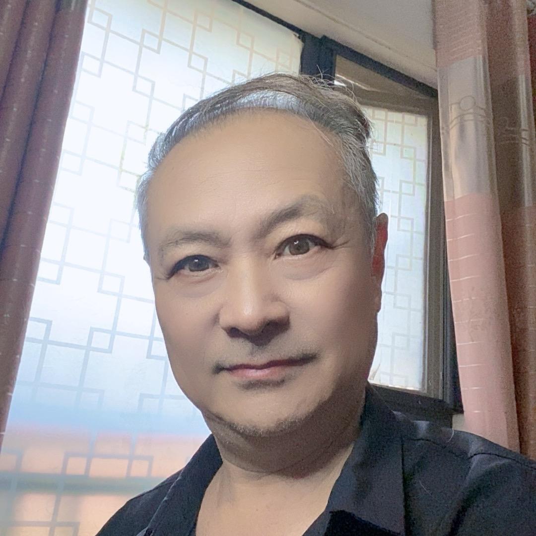 歩步生莲