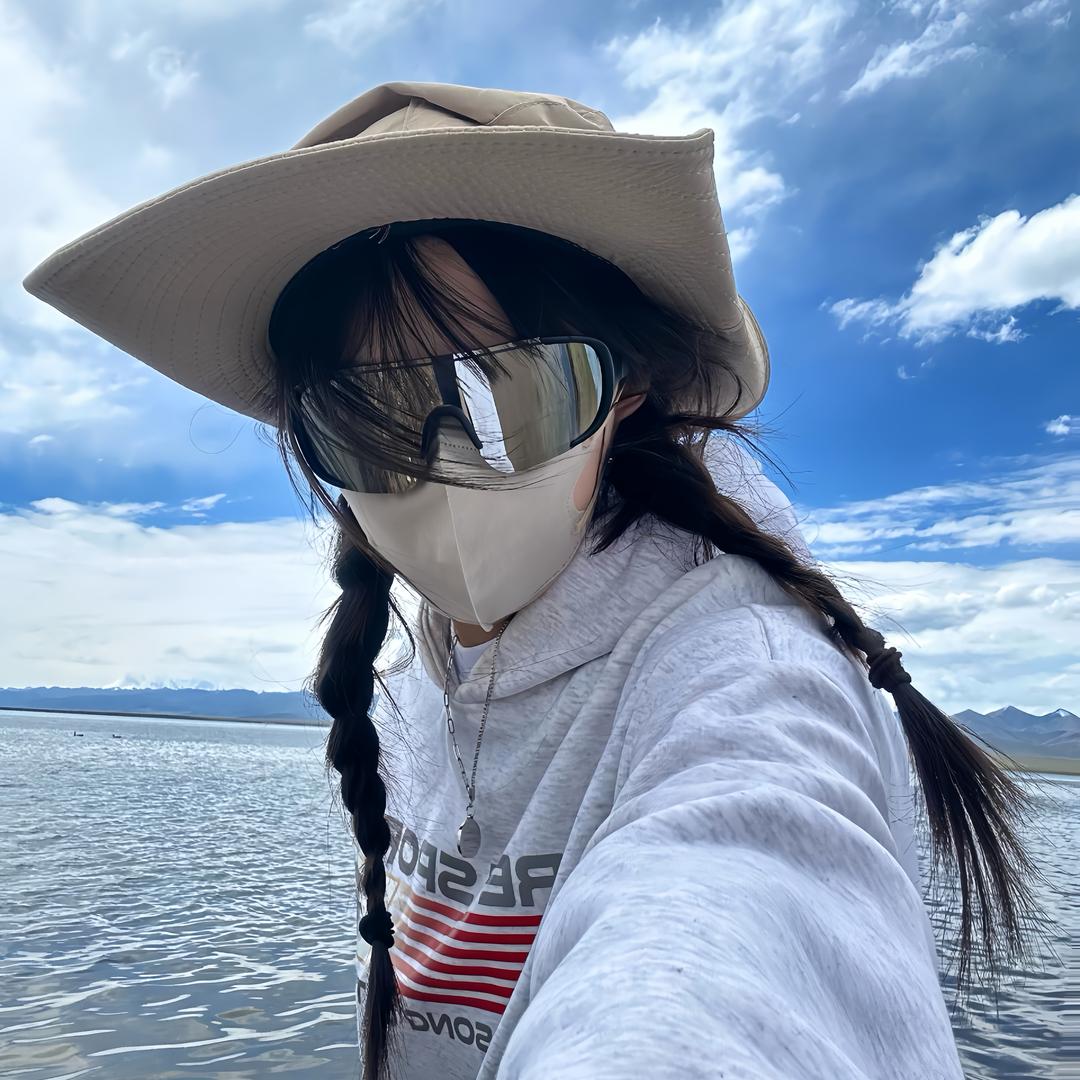 最酷的小萌姐姐