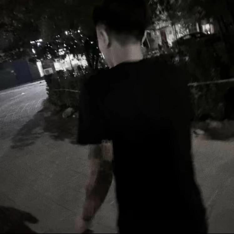 爱财爱己