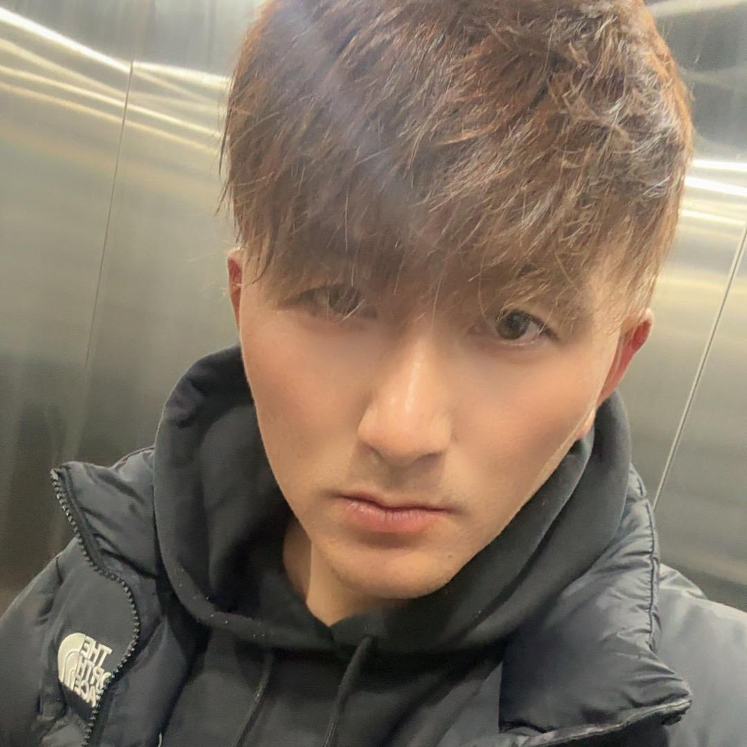 情一段，爱难收《徐灿》