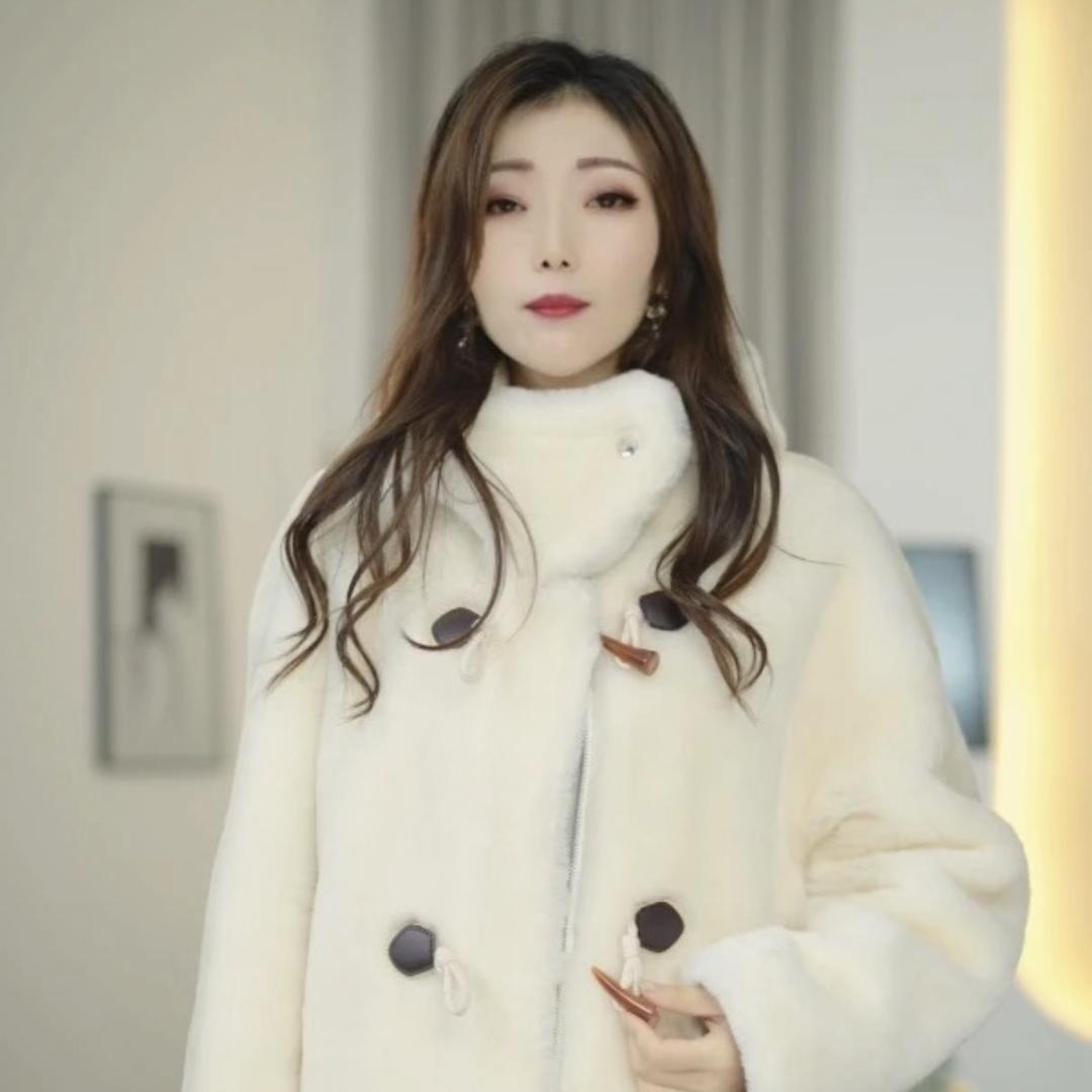 YSAN女装皮草(可供货)