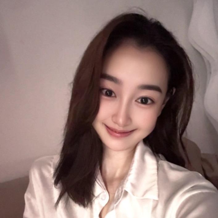 爱喝酒的小女人 （戒酒中）
