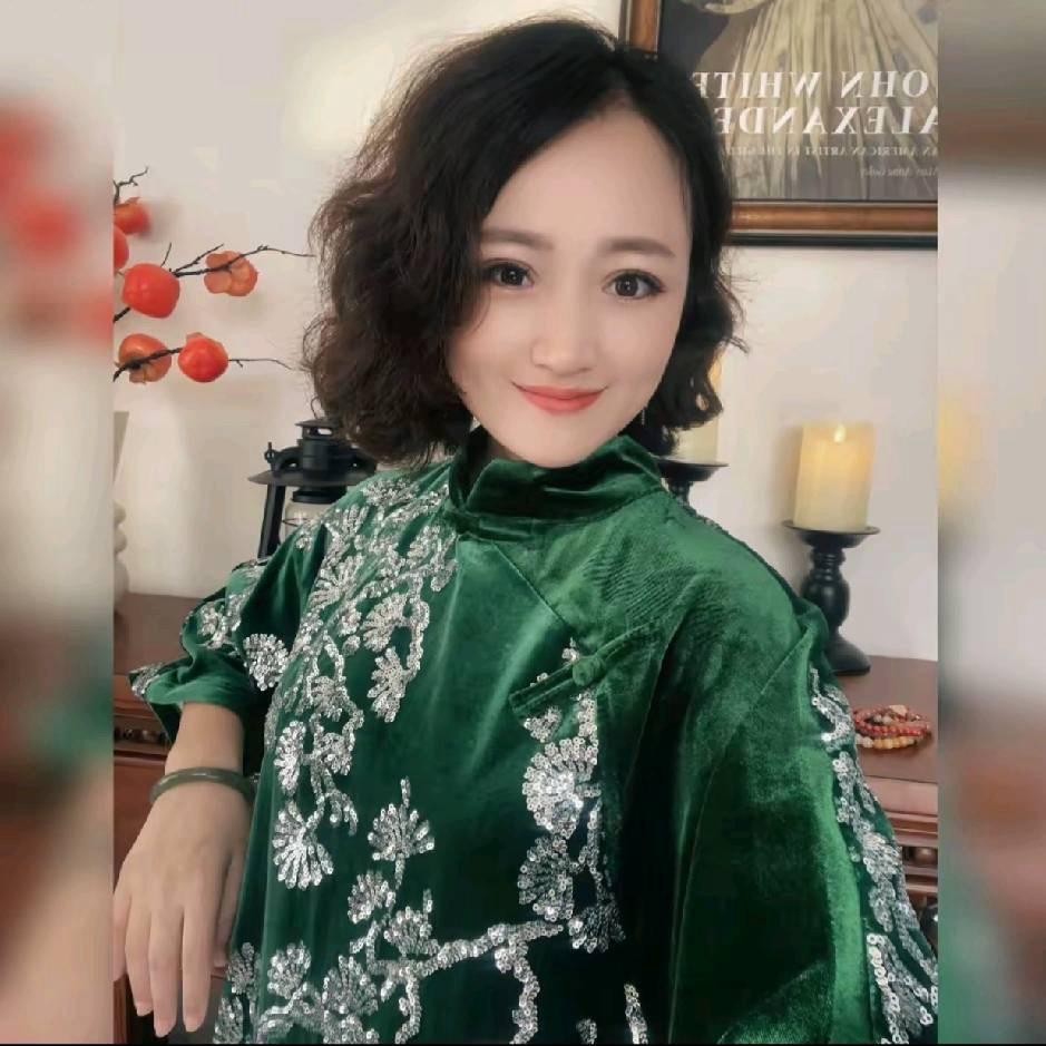 沐苒轻奢女装