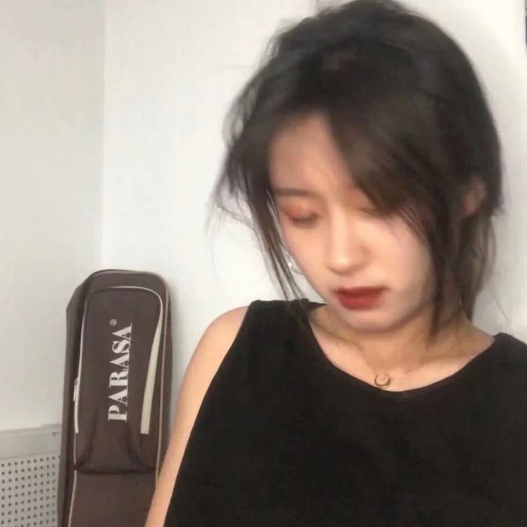 弈纯._