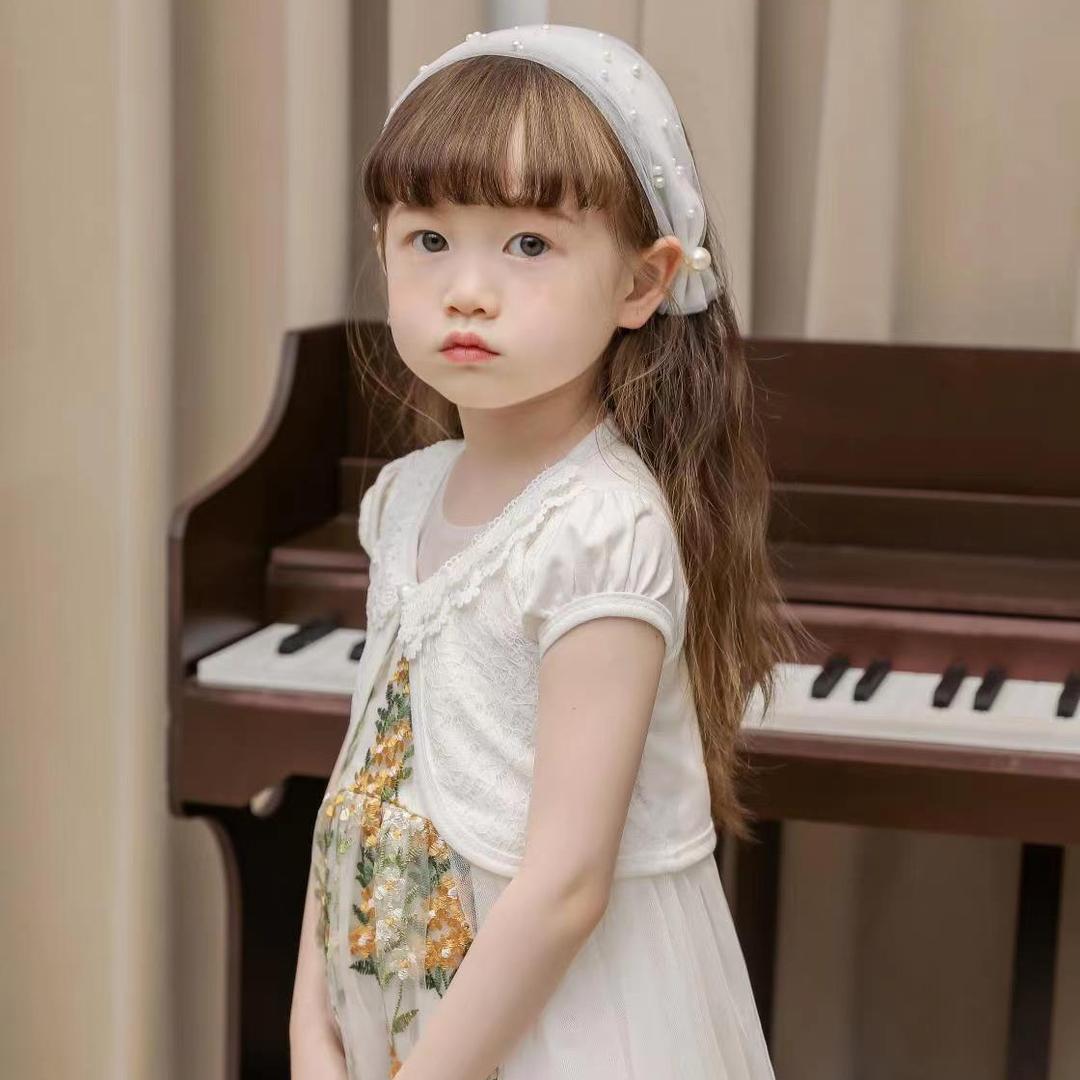 是琳琳吖～露露