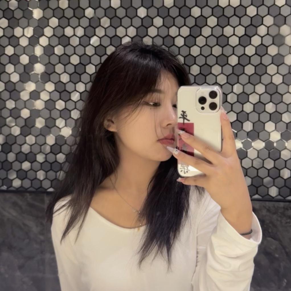 是小左吖💕