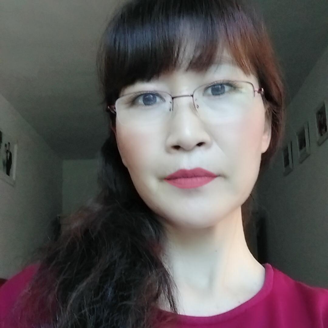 红 玫 瑰