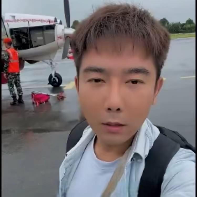 李忆(海外生活)