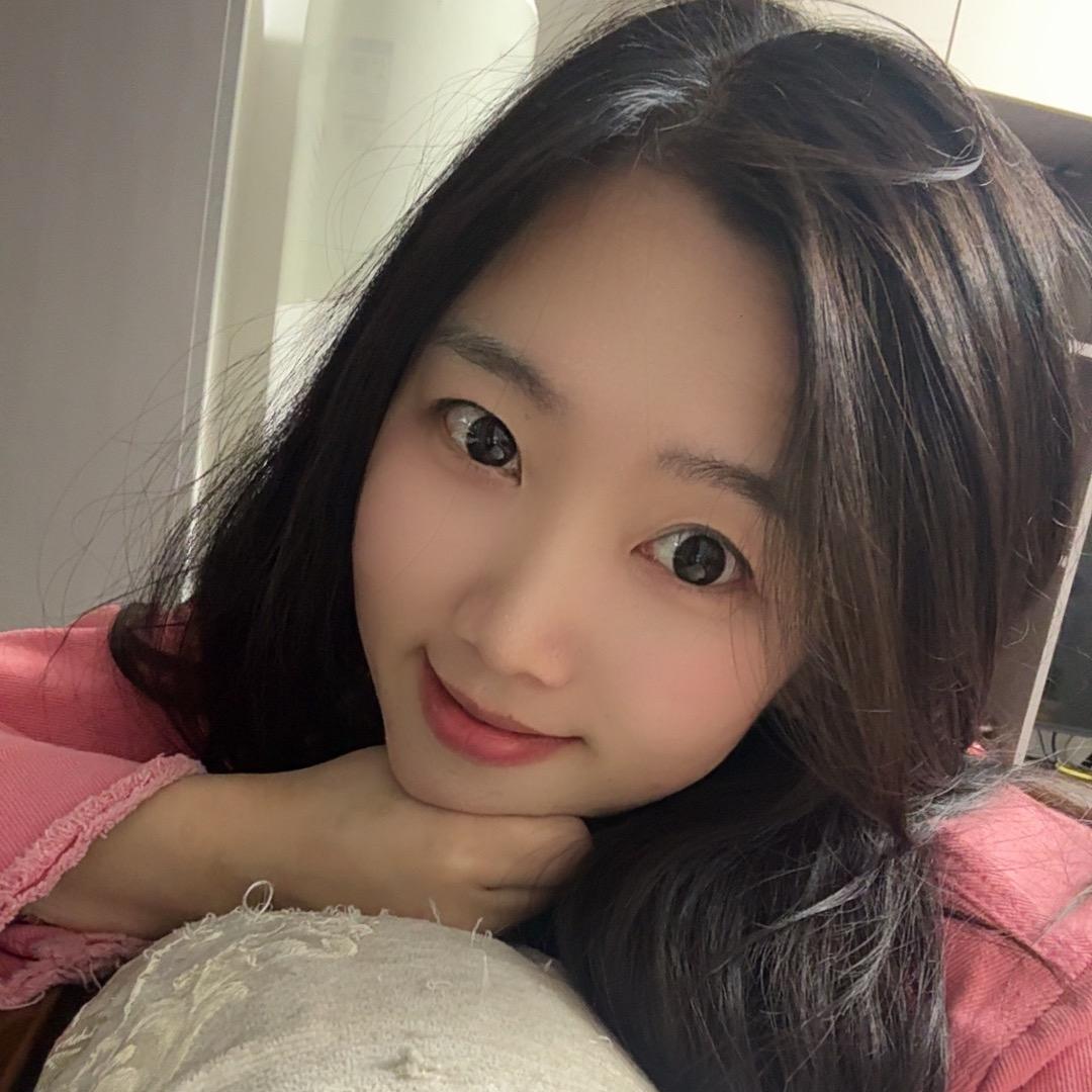 妍小花儿🔥
