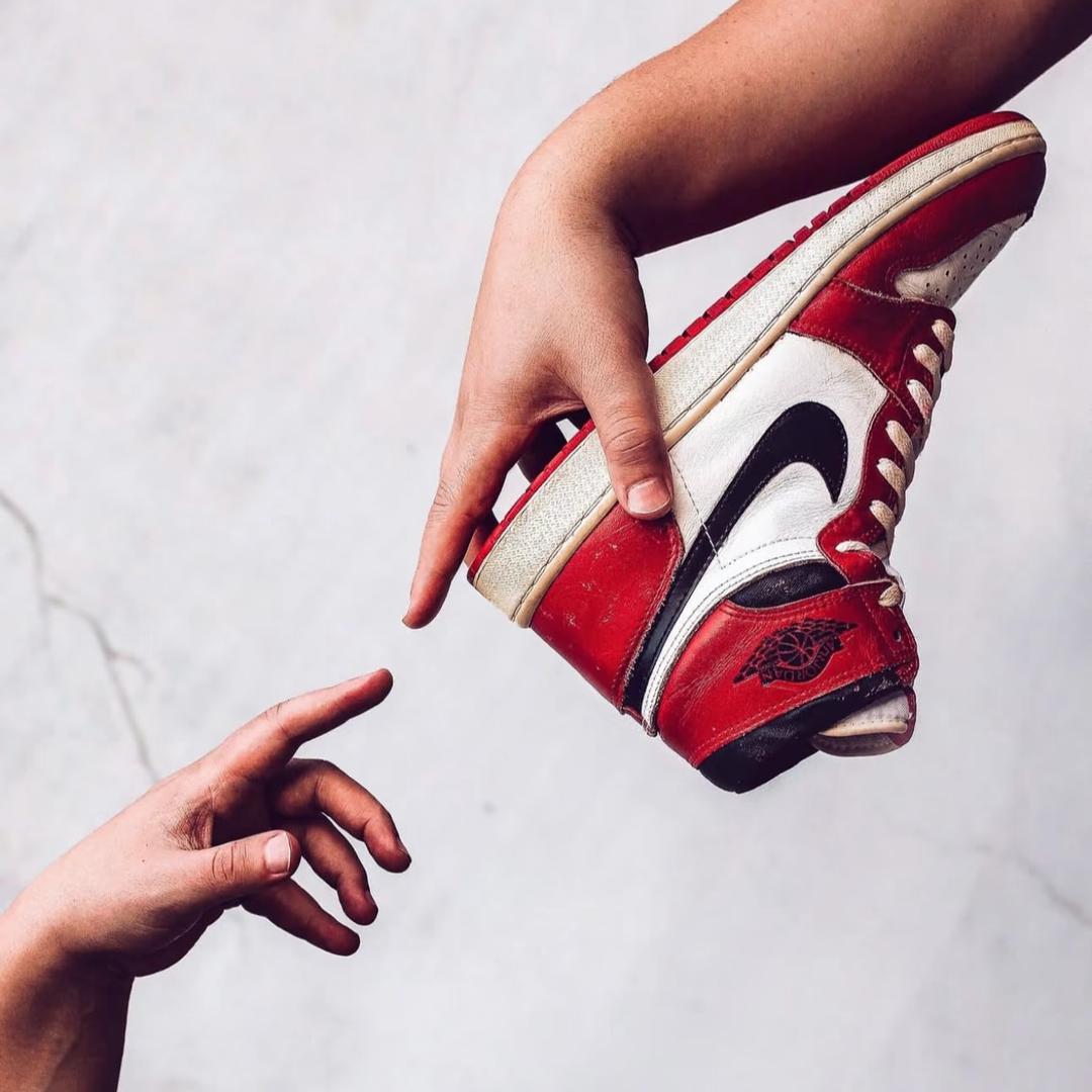 小怪兽体育专营店