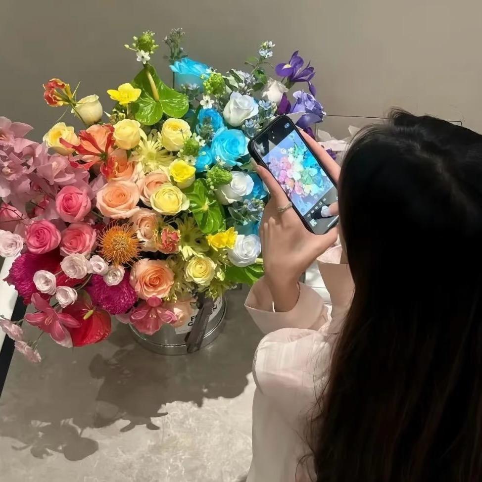 乌鸦的黑头发