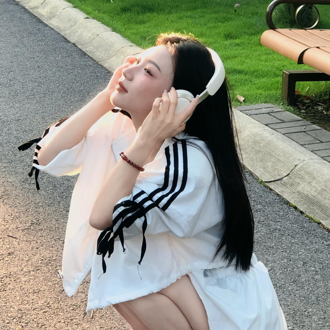 莫兰迪婚纱·化妆老师Vivi