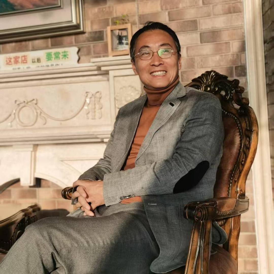 磊哥论足