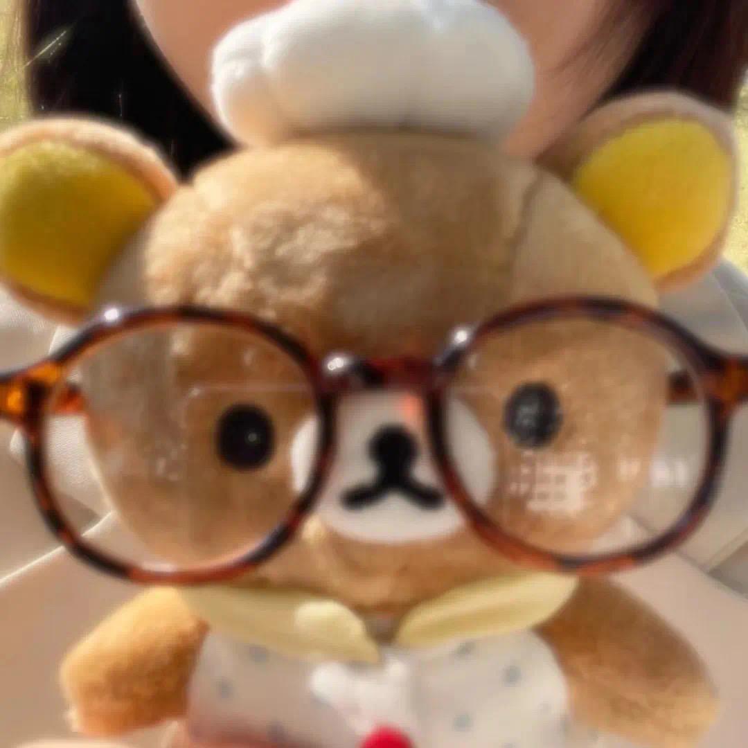 1个小茜^