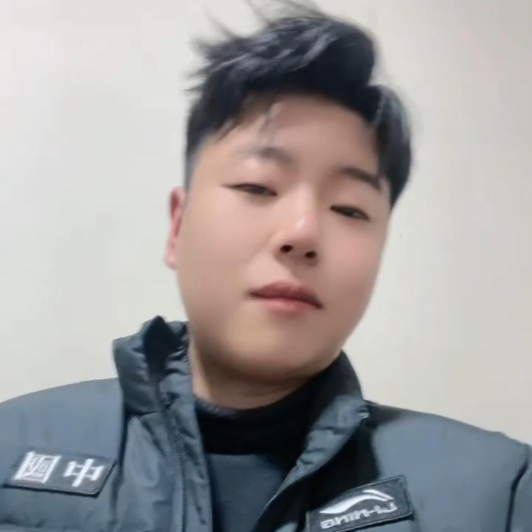 卡车小杨