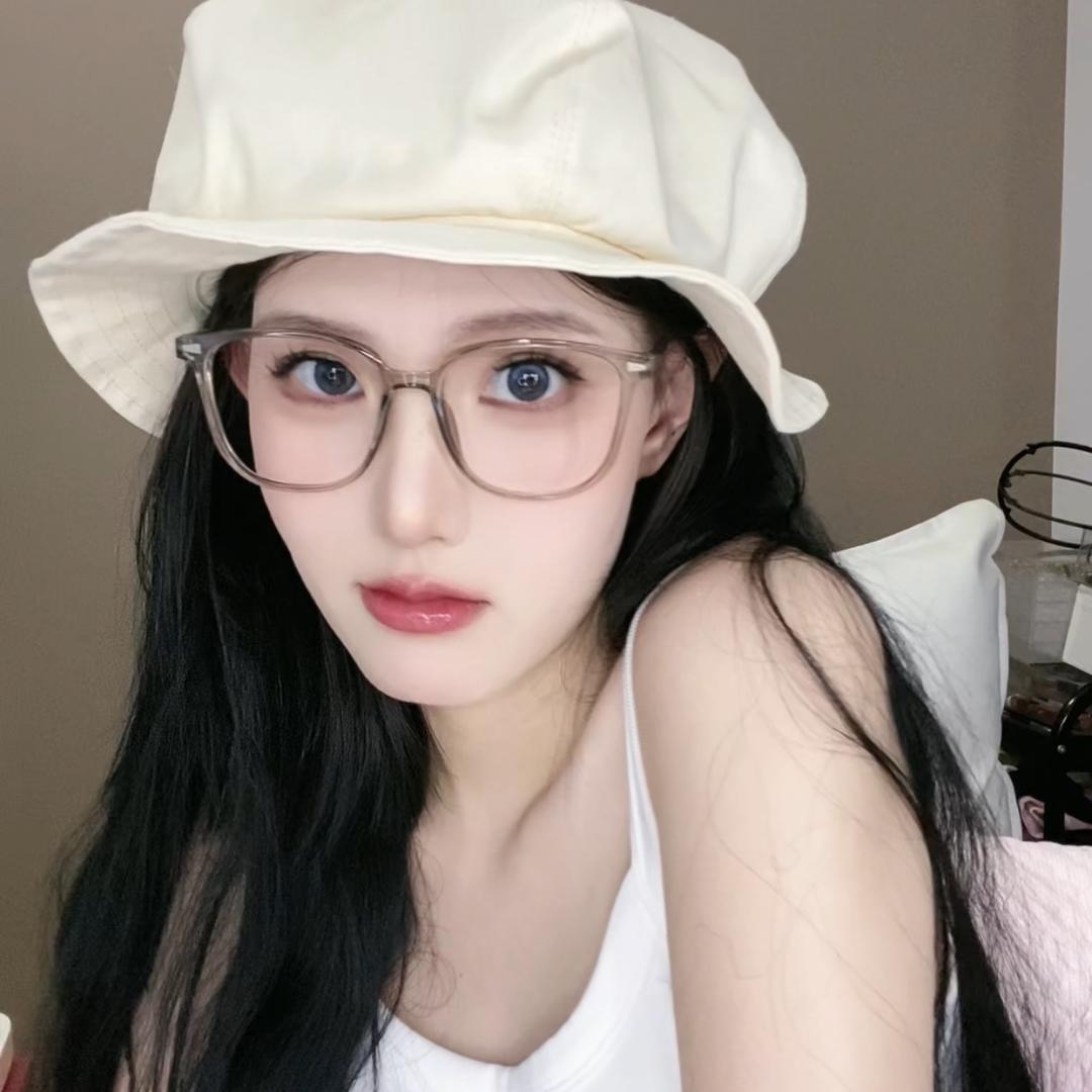 富婆辣妈 给孩子买的衣服