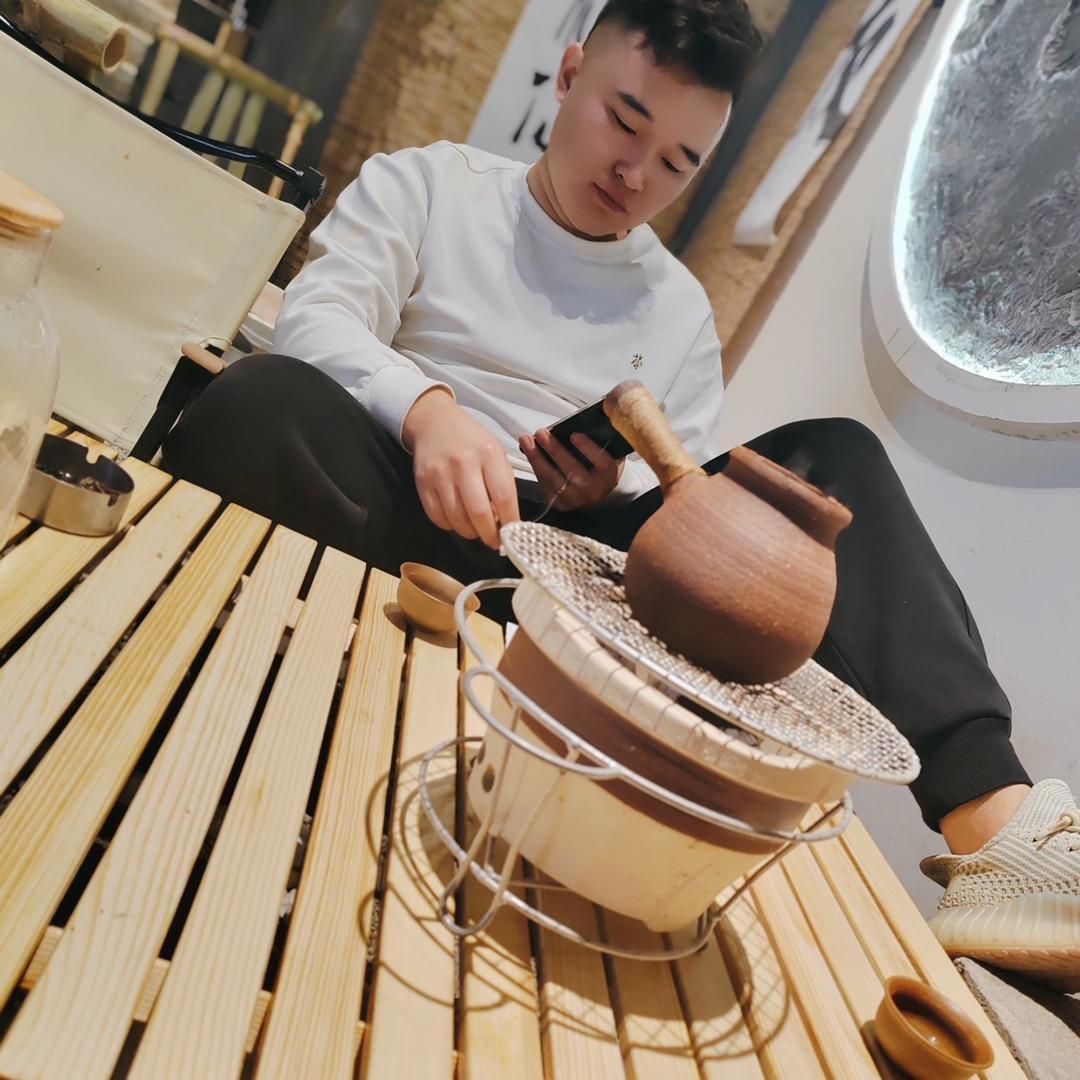 🌈亿（看简介，已换号）