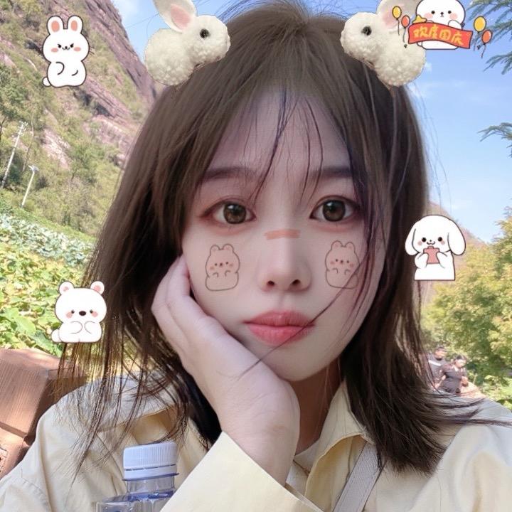 莉莉～