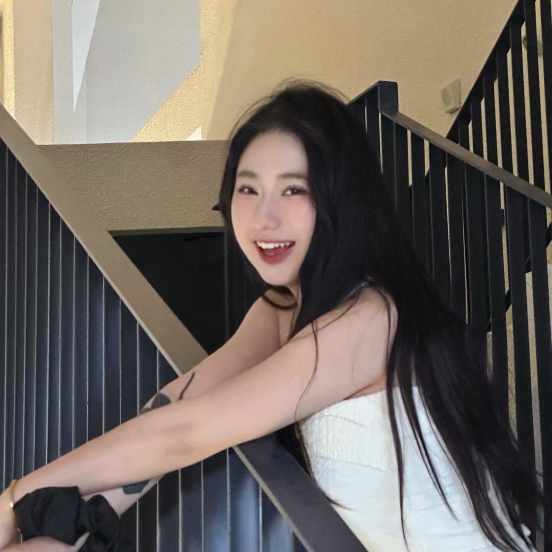 化妆师莎莎·