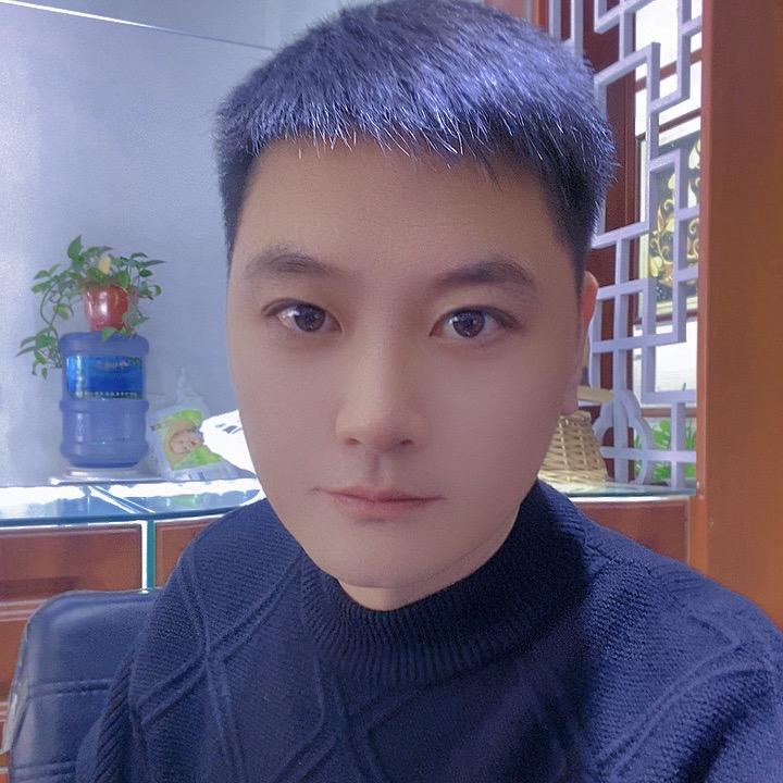 墨柒