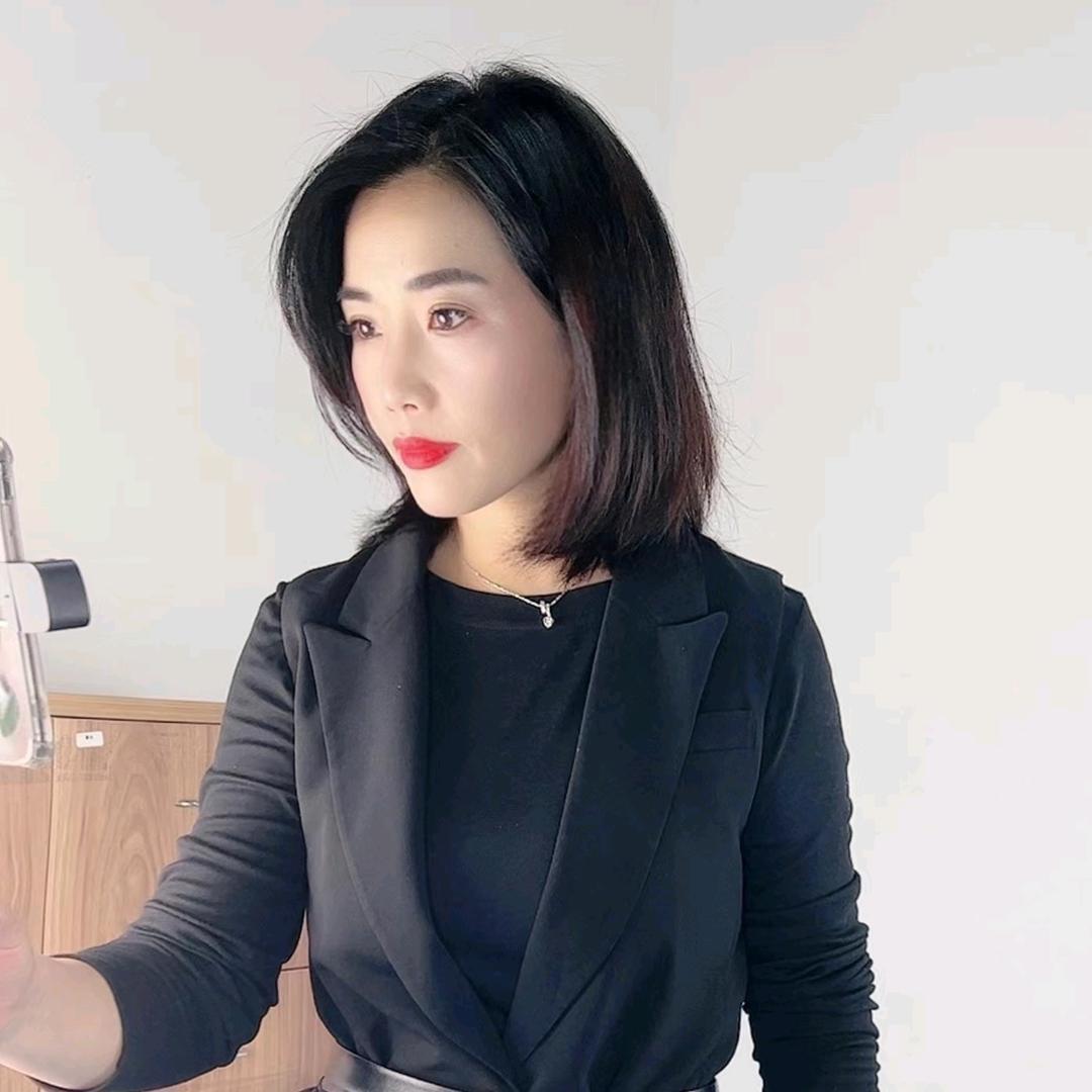 亦依轻奢女装