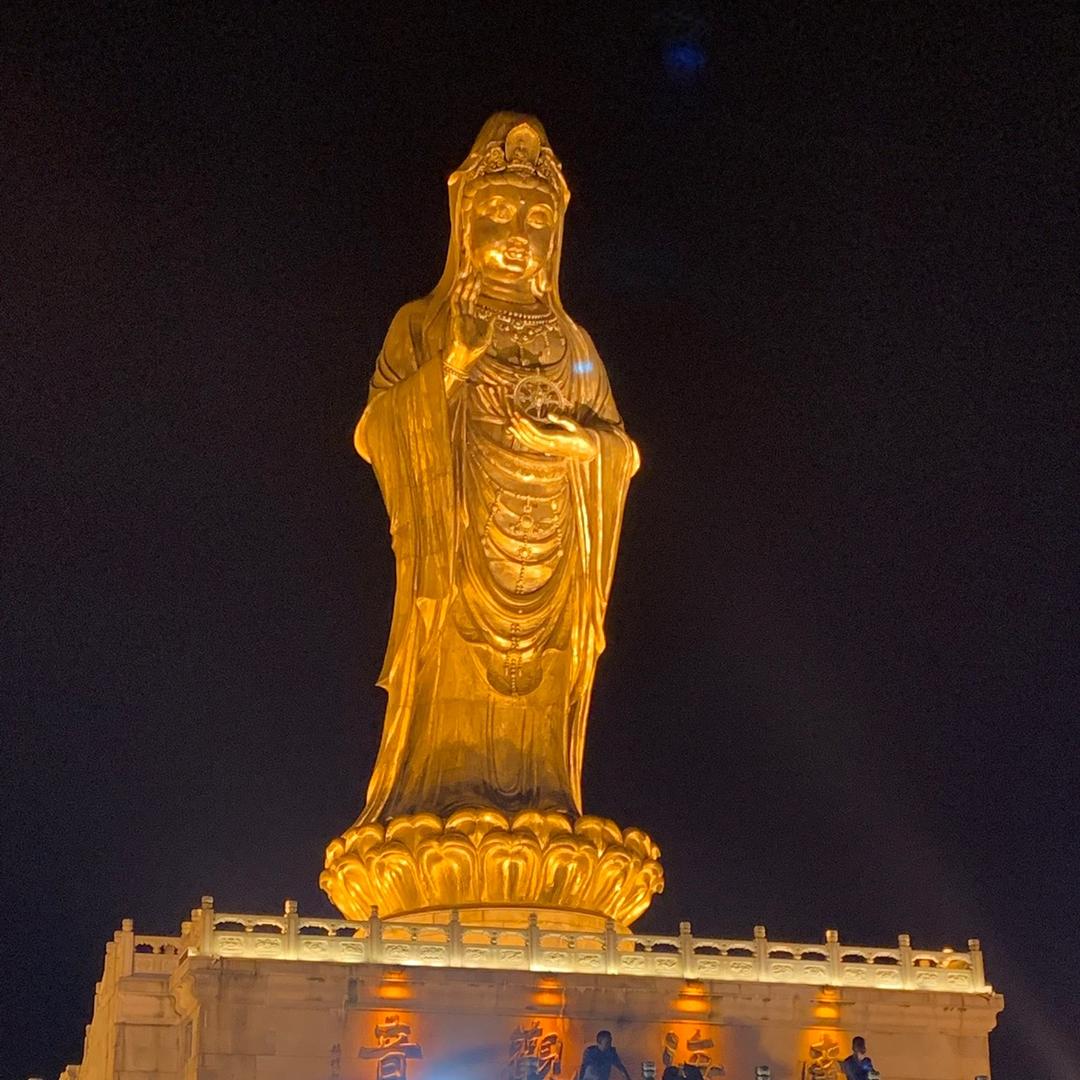 海边捡贝壳