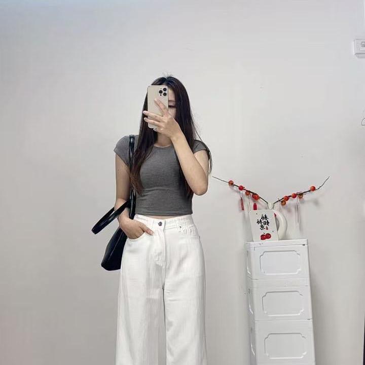 小梨型的西西