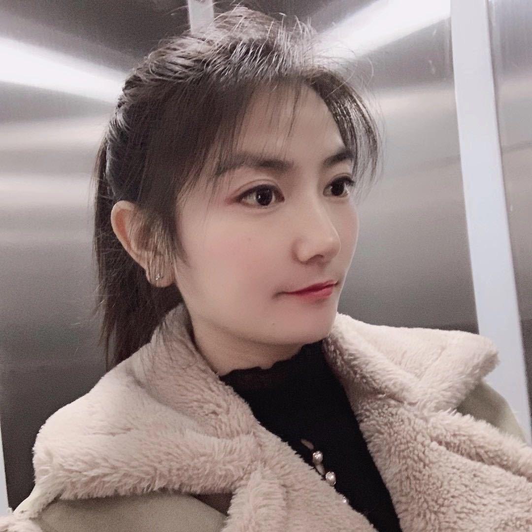 小 慧 （卖草鸡蛋）