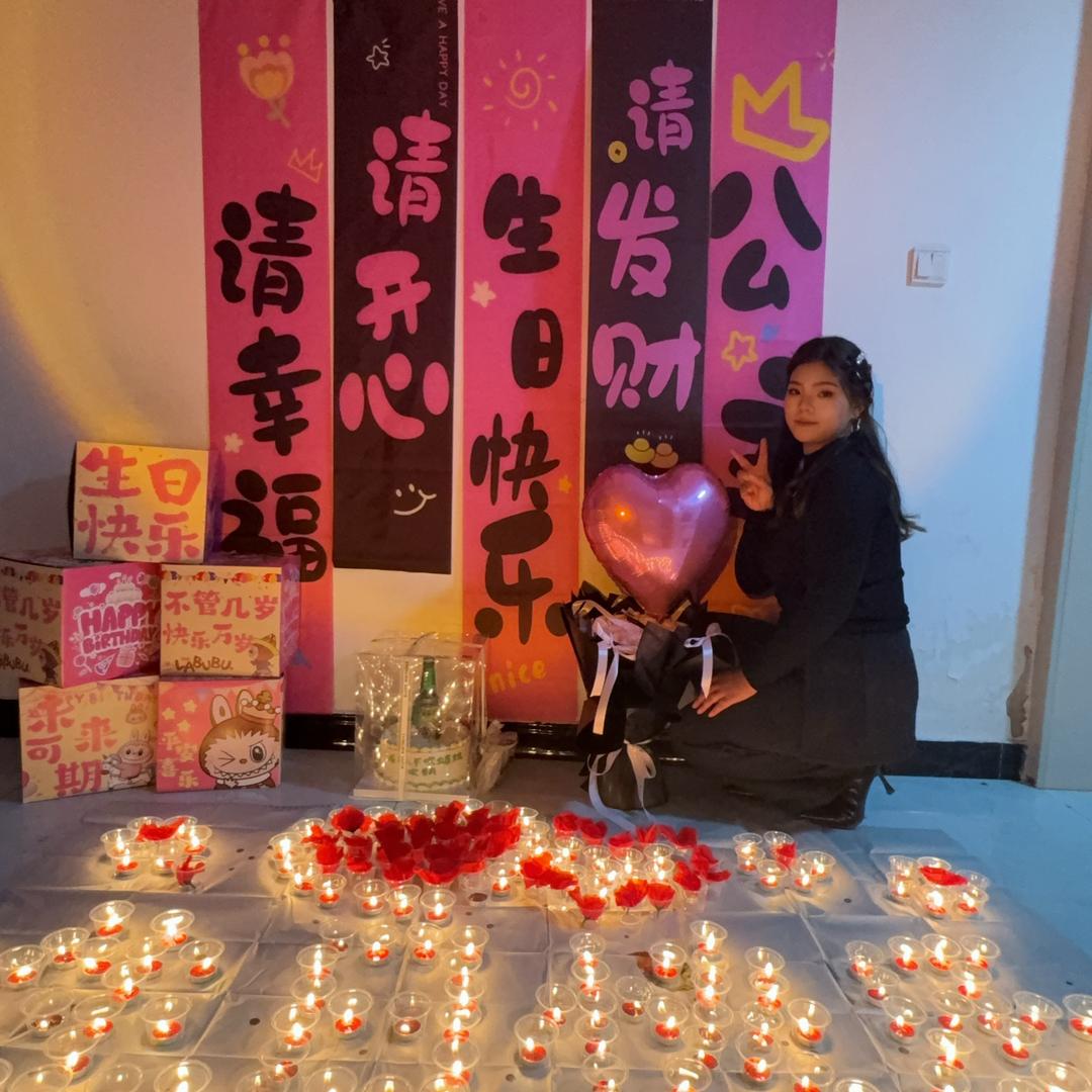 娜娜（要瘦到100斤）