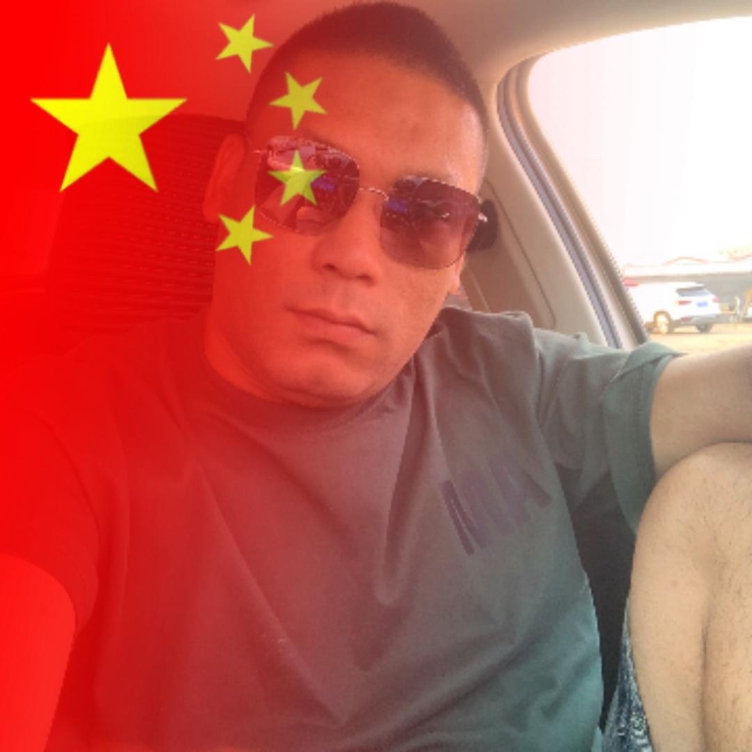 伤了情的De痞子