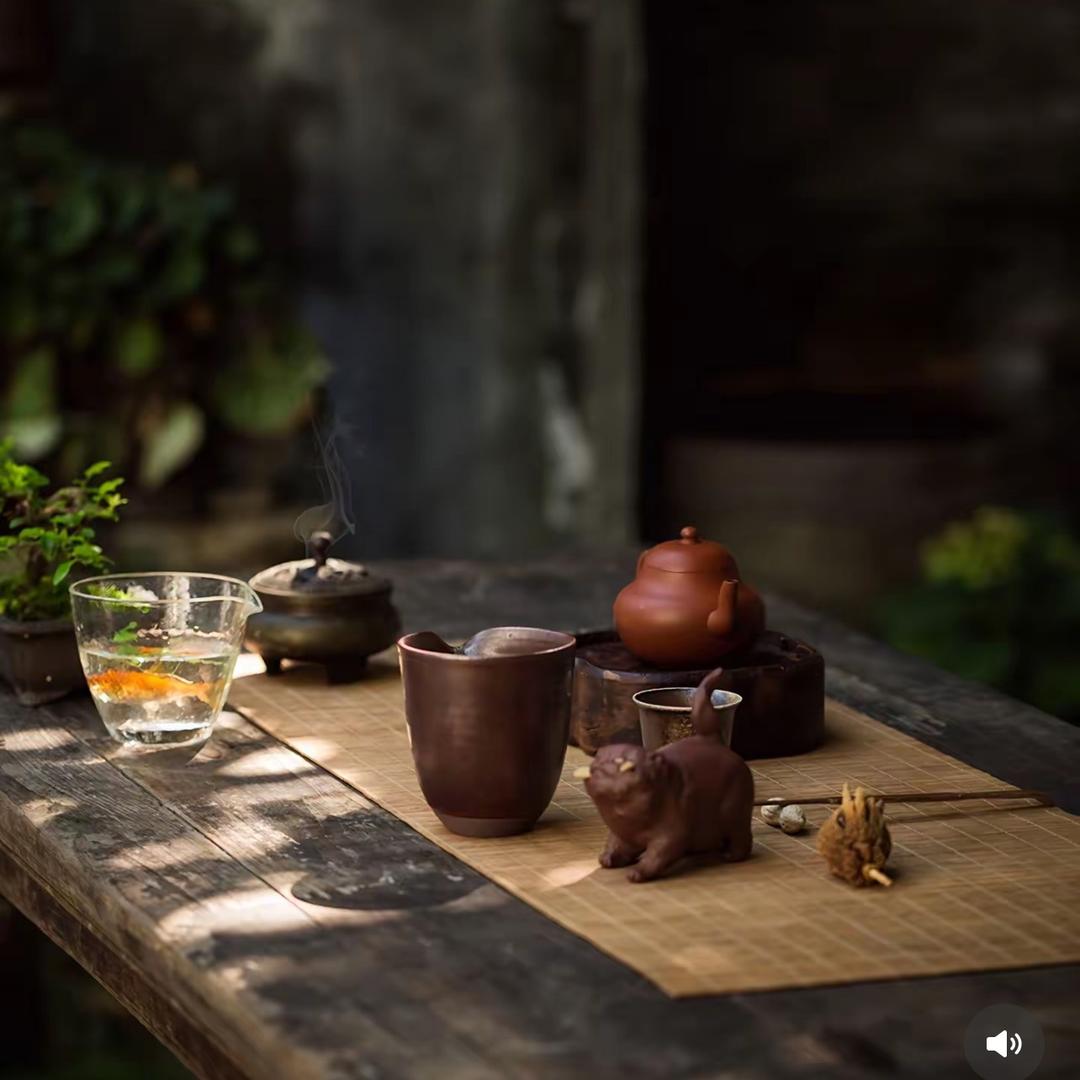 武夷山市掌中物茶艺潮玩铺