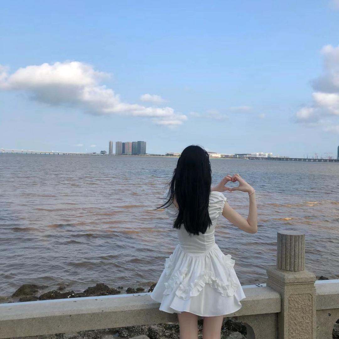 甜甜。