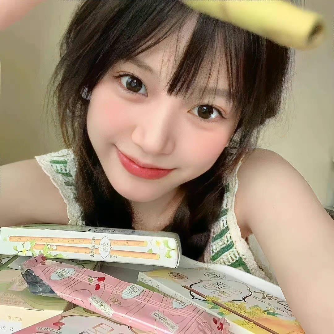 睡睡醒醒啦.
