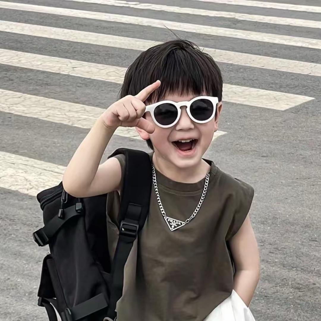 三小只童品