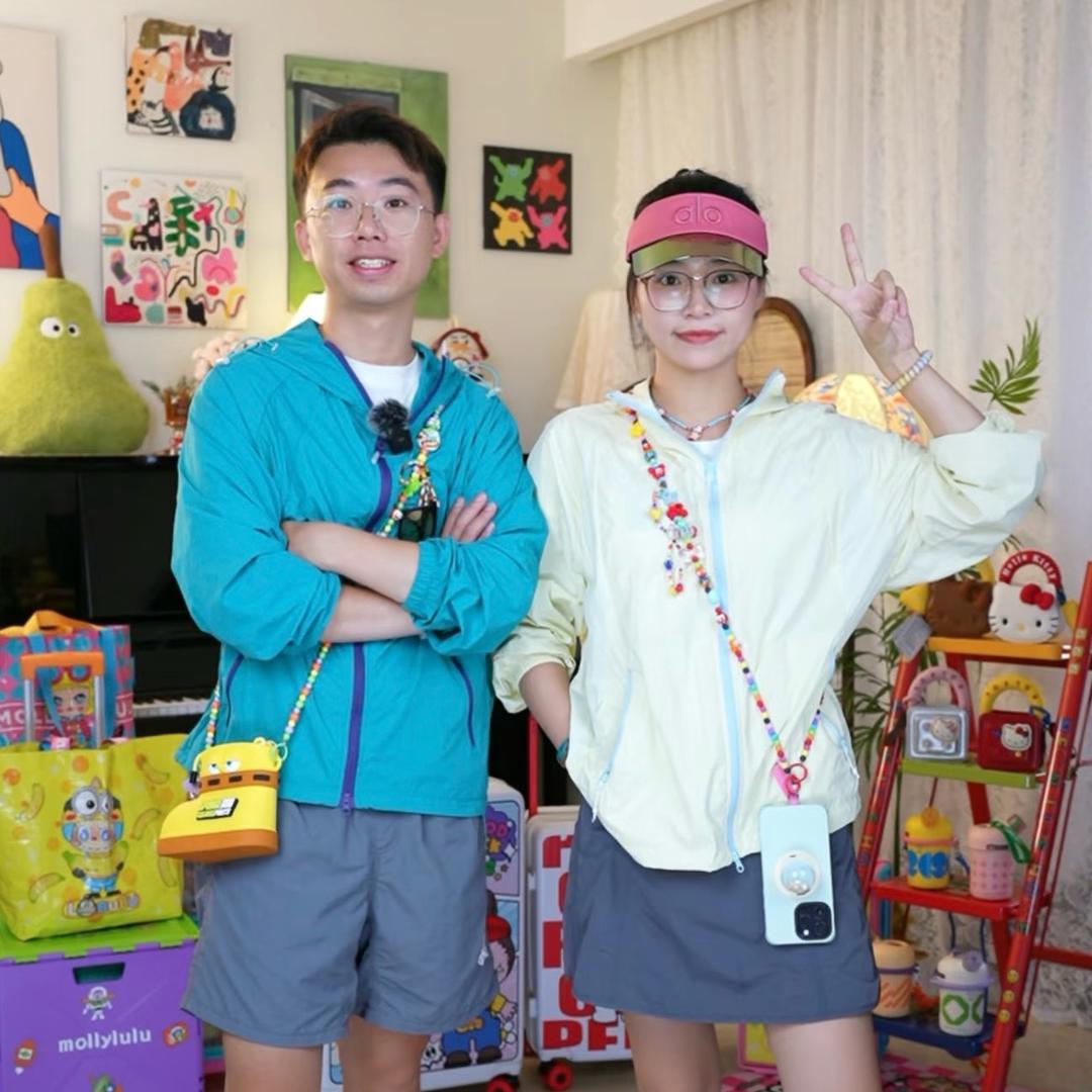 李浅浅呀（晚6:30直播）