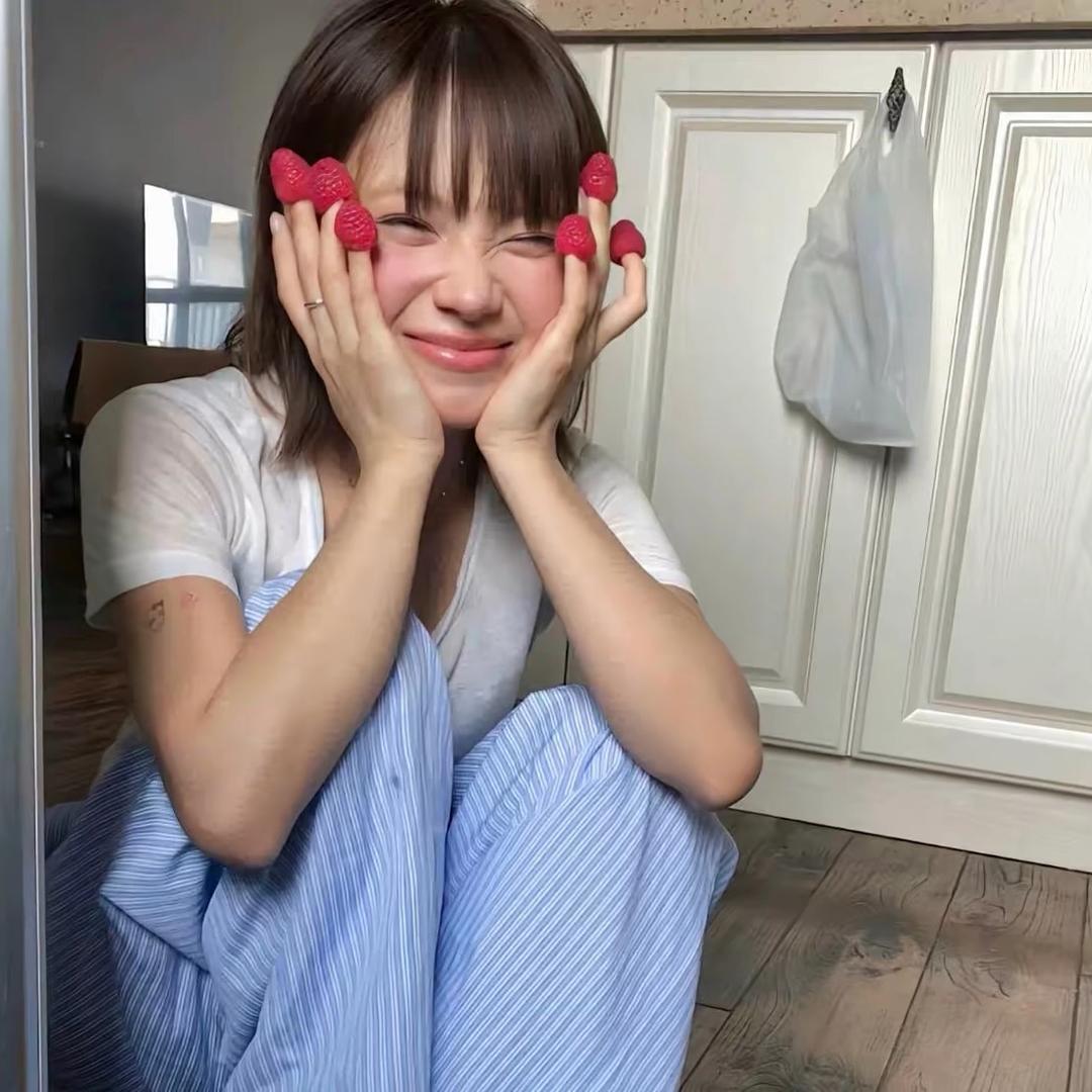 Y  .