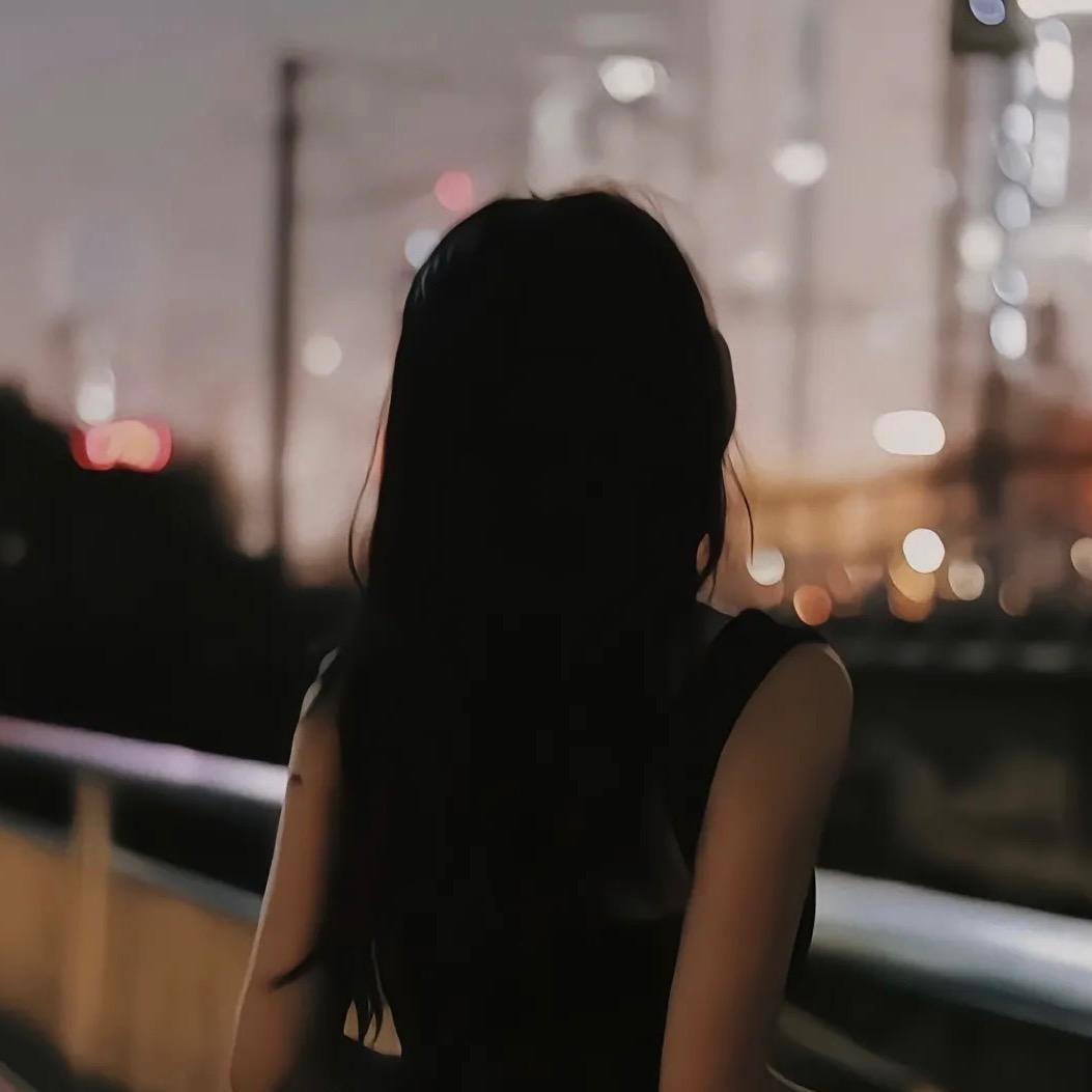 梁一一