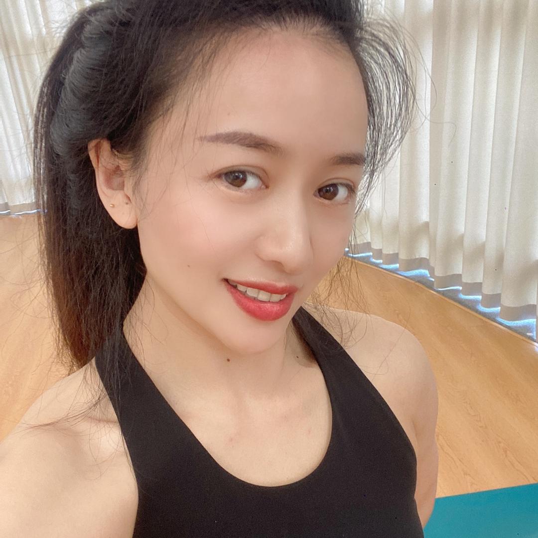 古月（凤羽同洲鼓舞团）主持人