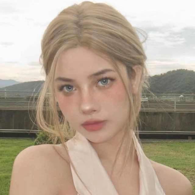 牛乳拿铁♡