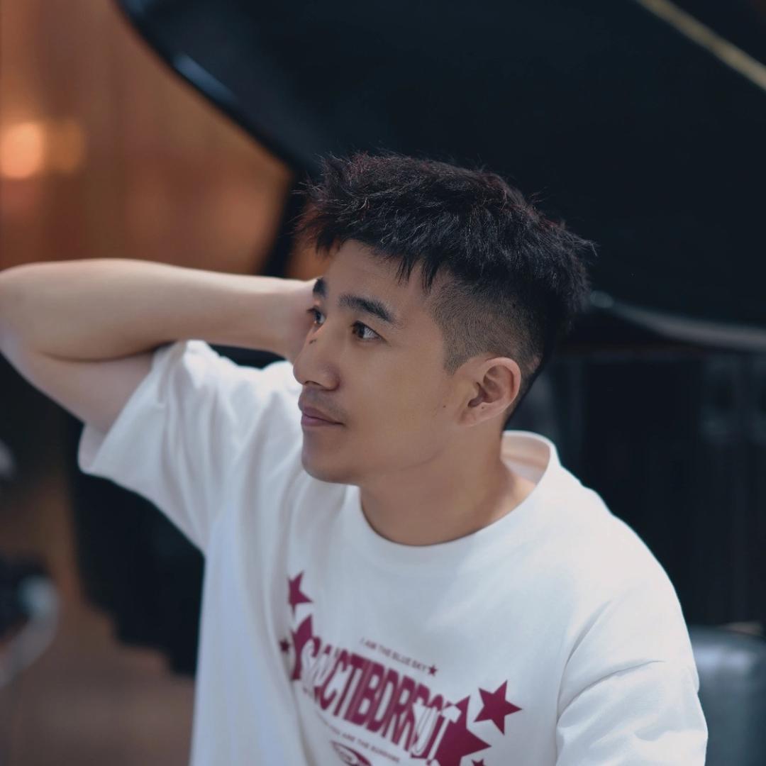 雷子溜达盛京