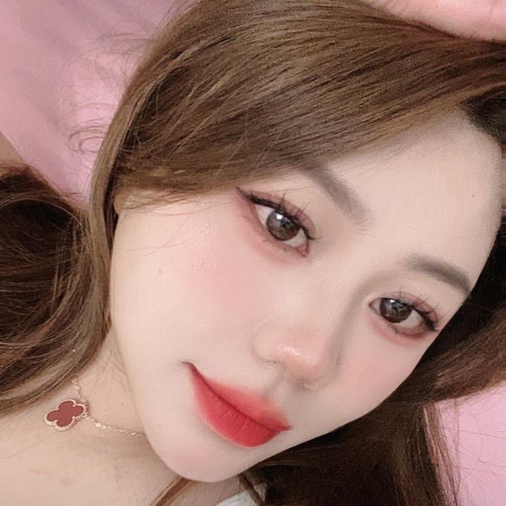 @少点糖🍬