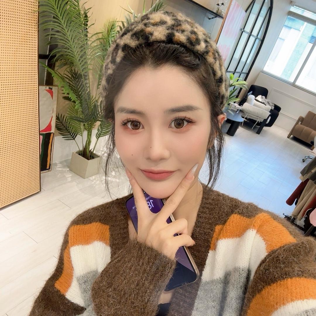 小芊没烦恼、
