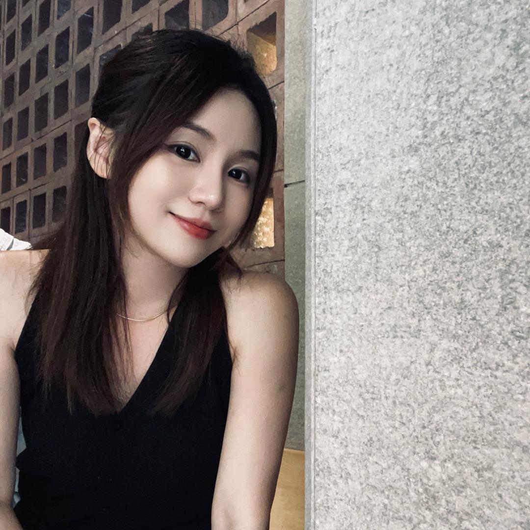 艺翎