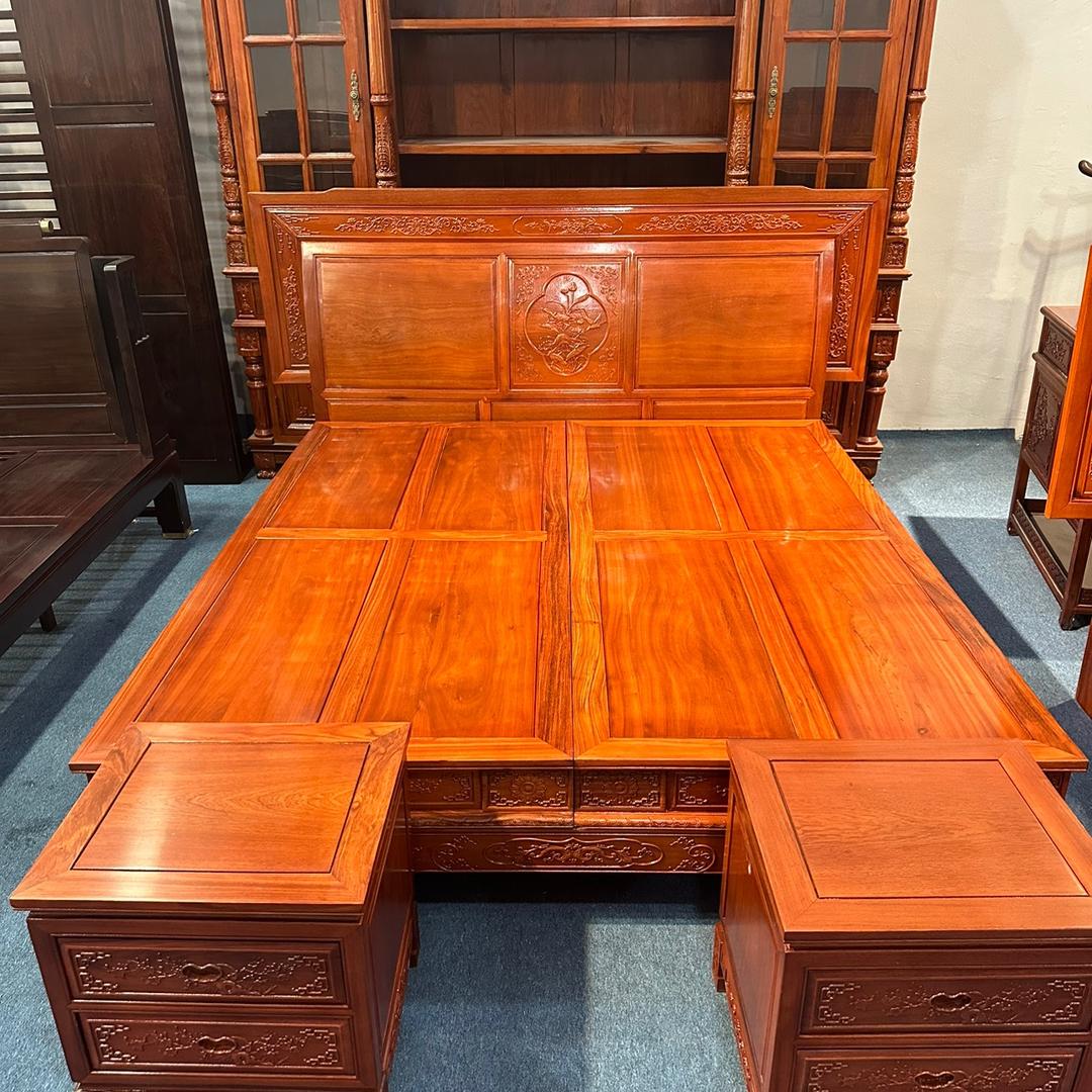 东阳红木家具店