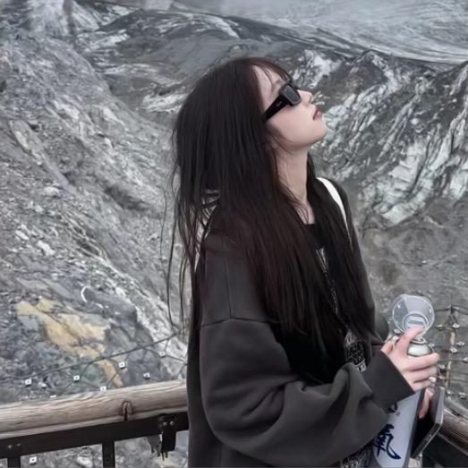 酒酿小鱼干儿🐟