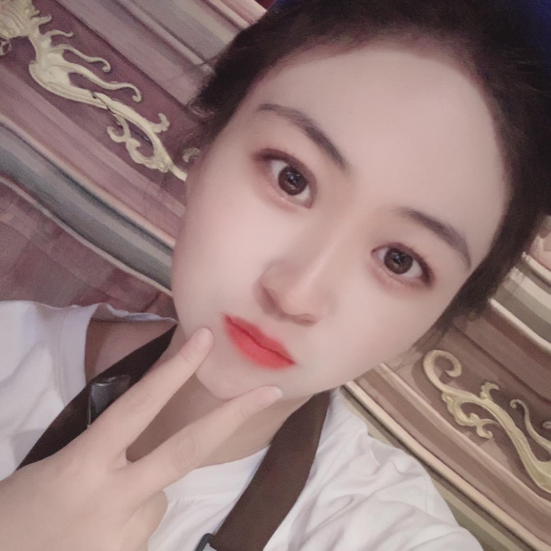 减肥中的……小吴丫