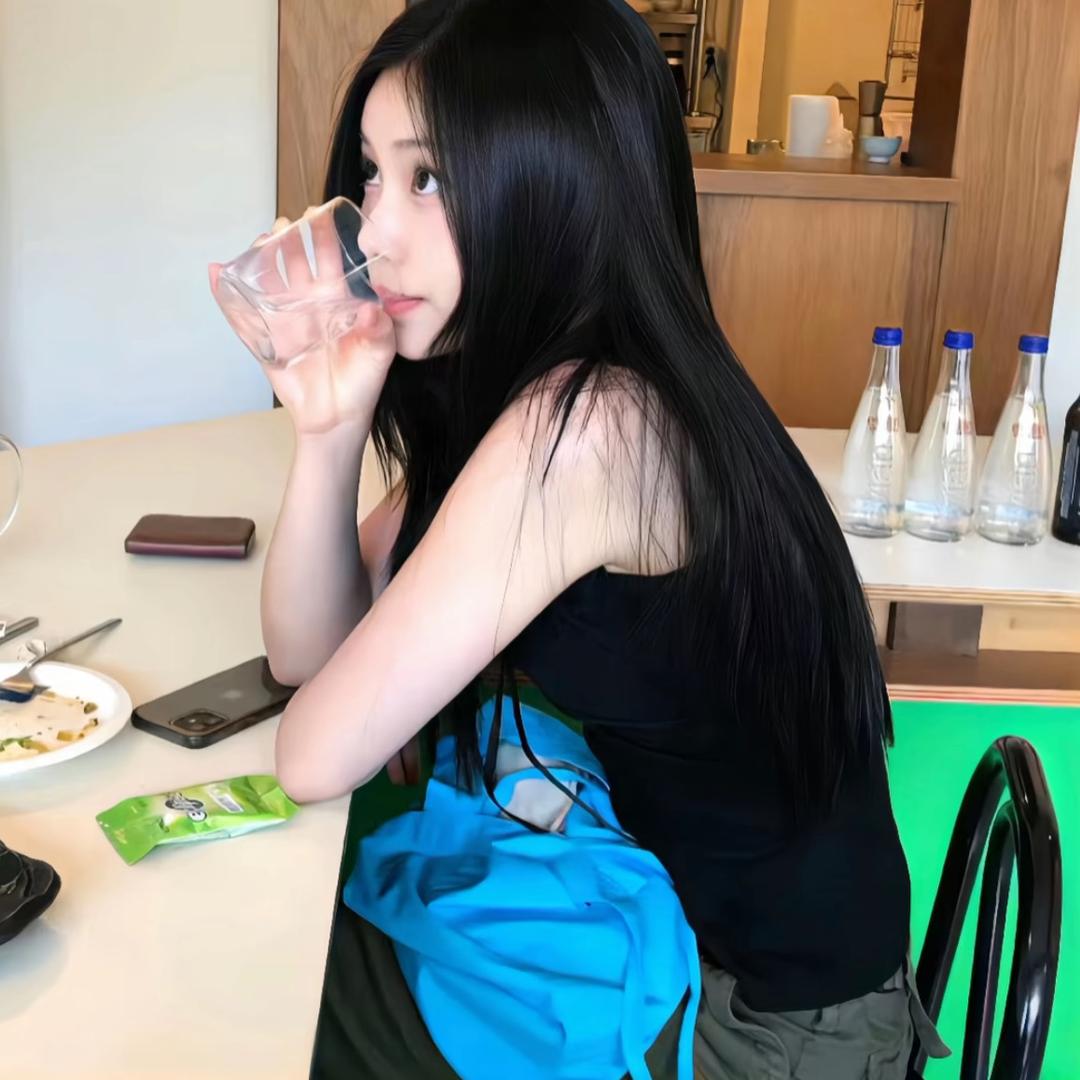 ㅤㅤ谁偷了我的钢化膜🧐